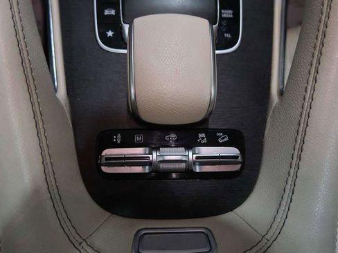 Used 2020 Mercedes-Benz GLS 450 4MATIC image 35