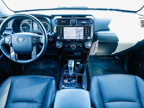 Used 2024 Toyota 4Runner TRD Off-Road Premium image 10