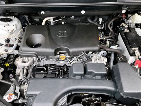 Certified 2022 Toyota RAV4 XLE Premium FWD image 32