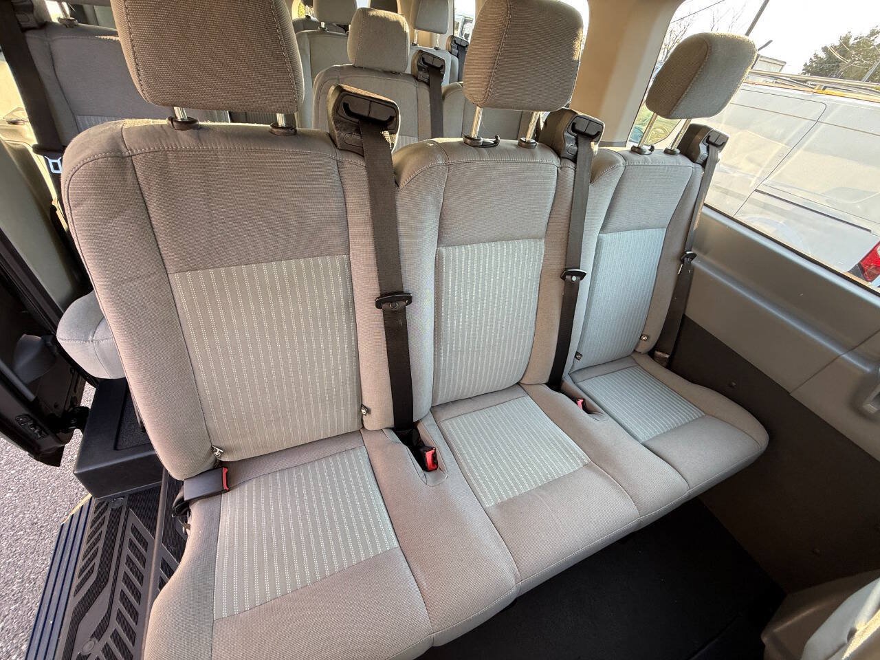 Used 2017 Ford Transit 350 XL RWD image 8