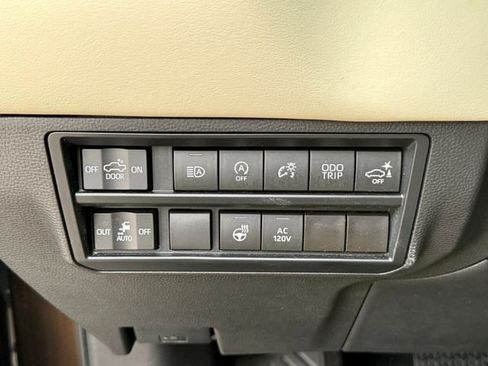 Used 2023 Toyota Tundra 1794 Edition image 21