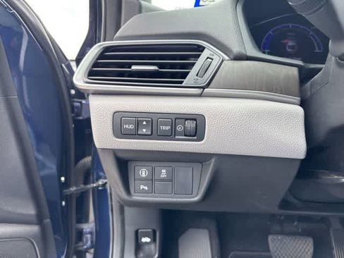 Used 2019 Honda Accord Touring image 10