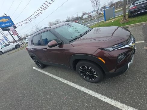 Certified 2023 Chevrolet TrailBlazer LT w/ Confidence II Package image 4