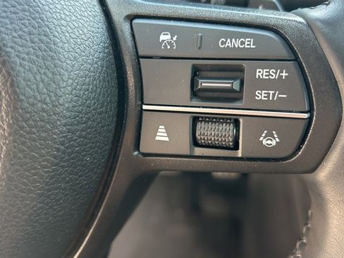 Used 2024 Honda Accord Sport image 11