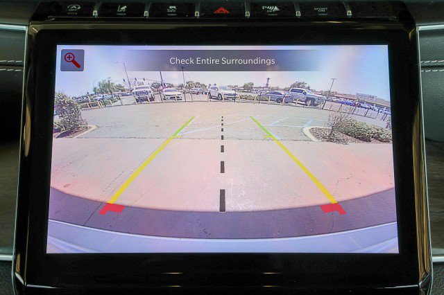 Used 2022 Jeep Grand Cherokee Limited RWD image 17