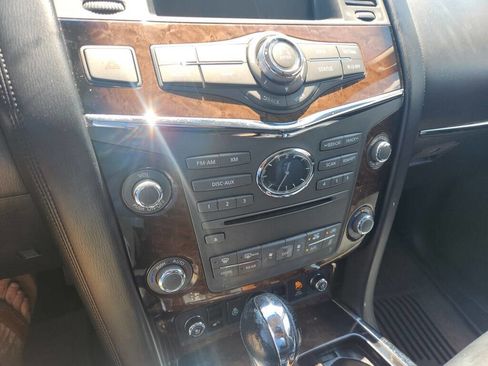 Used 2013 INFINITI QX56 4WD w/ Deluxe Touring Pkg image 18