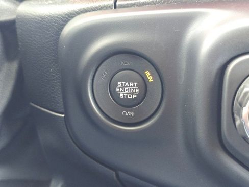 Used 2020 Jeep Gladiator Rubicon image 33