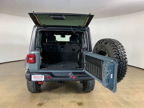 Used 2024 Jeep Wrangler Unlimited Rubicon w/ Capability Package AWD/4WD image 12