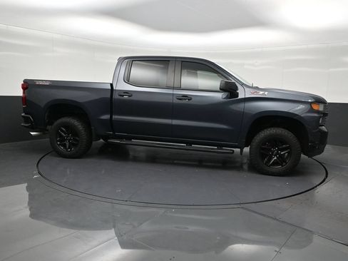 Used 2020 Chevrolet Silverado 1500 Custom Trail Boss w/ Custom Convenience Package AWD/4WD image 7