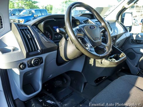 Used 2017 Ford Transit 350 XLT RWD image 10