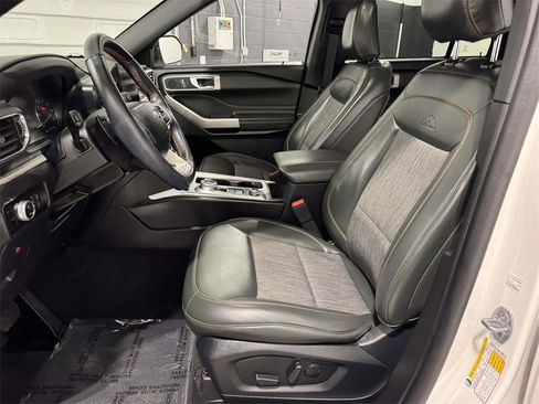 Used 2023 Ford Explorer Timberline image 18