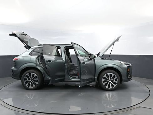 New 2026 Audi Q3 quattro 2.0T AWD/4WD image 30
