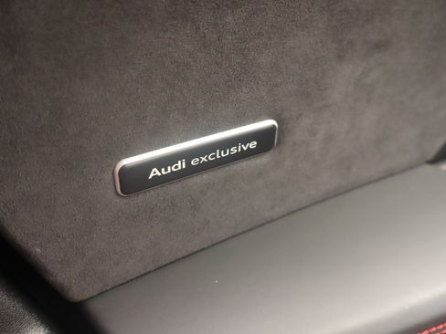 Used 2023 Audi RS e-tron GT AWD/4WD image 21