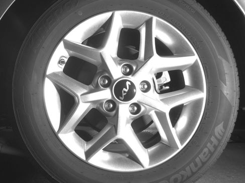 Used 2025 Kia Soul LX w/ LX Technology Package FWD image 14