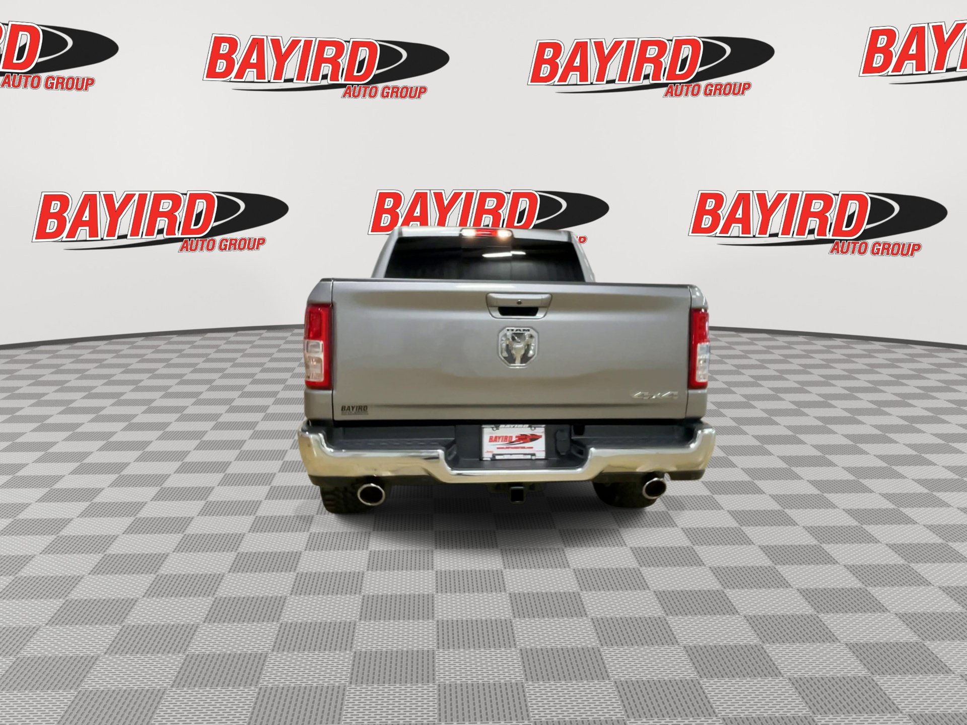 Used 2021 RAM 1500 4x4 Crew Cab image 7