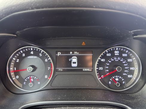 Used 2023 Kia Forte LXS w/ LXS Technology Package image 22