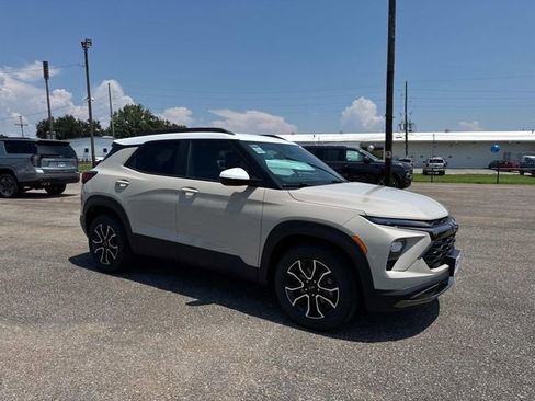 New 2026 Chevrolet TrailBlazer ACTIV w/ Driver Confidence Package FWD image 6