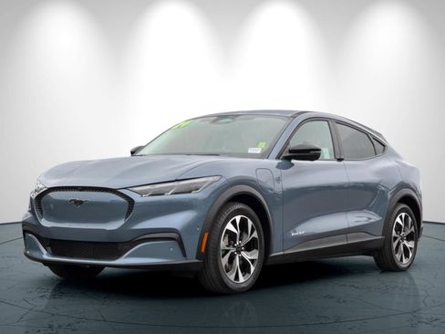 Used 2024 Ford Mustang Mach-E Select image 8