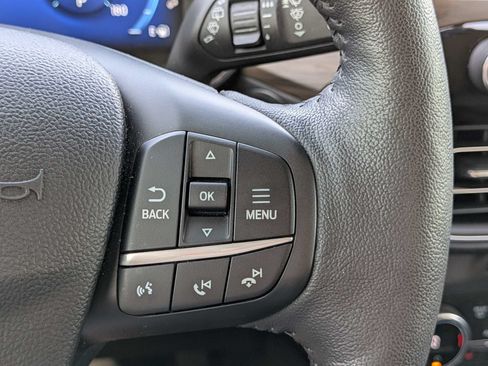 Used 2020 Ford Escape Titanium FWD image 25