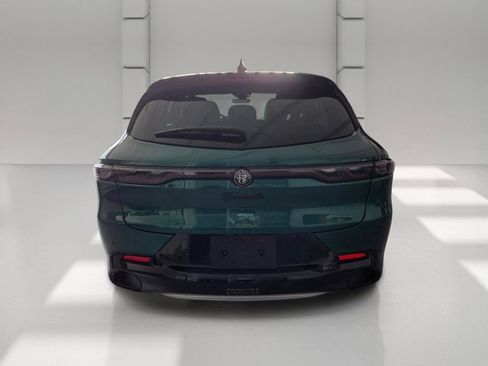 New 2026 Alfa Romeo Tonale w/ Active Assist Package AWD/4WD image 6