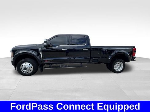 Used 2023 Ford F450 Platinum w/ FX4 Off-Road Package image 8