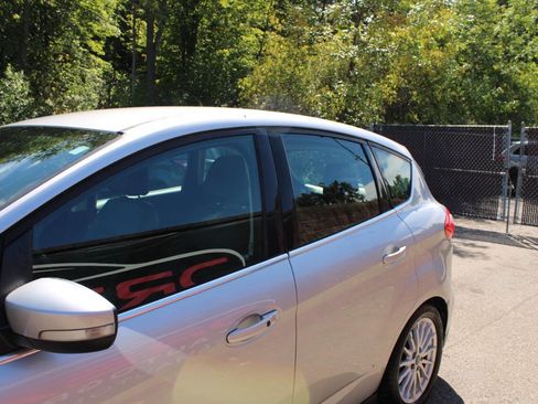 Used 2015 Ford C-MAX SEL w/ Equipment Group 302A FWD image 37