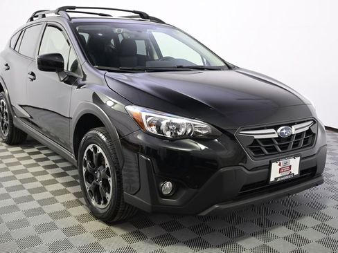 Certified 2023 Subaru Crosstrek 2.0i Premium image 8