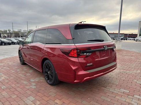 Certified 2026 Honda Odyssey Sport-L image 7