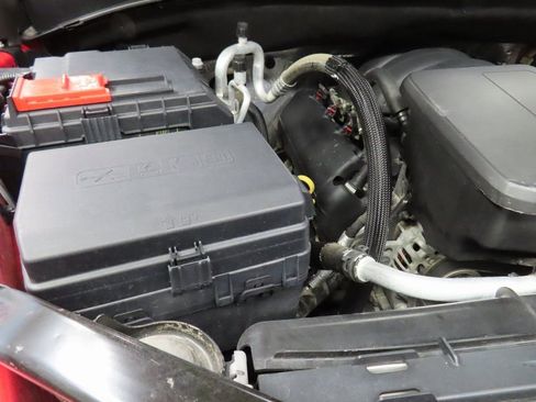 Used 2019 Chevrolet Silverado 1500 RST image 24