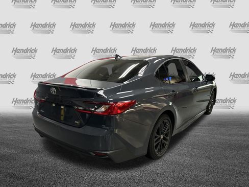 Used 2025 Toyota Camry SE w/ Convenience Package FWD image 11