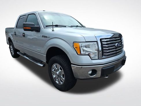Used 2012 Ford F150 XLT w/ XLT Chrome Pkg AWD/4WD image 8