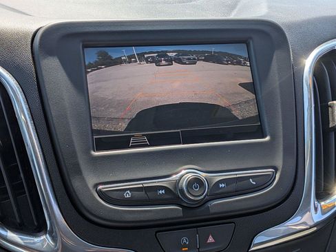 Used 2023 Chevrolet Equinox LT AWD/4WD image 24