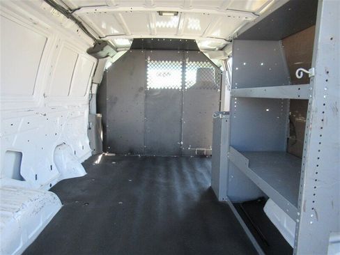 Used 2013 Ford E-150 and Econoline 150 RWD image 8