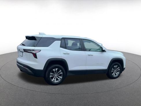 Used 2025 Chevrolet Equinox LT image 15