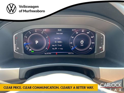 Certified 2022 Volkswagen Atlas Cross Sport SE FWD image 18