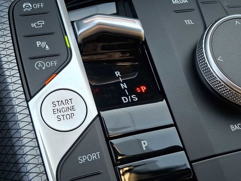 Certified 2025 BMW M240i xDrive Coupe w/ Premium Package image 15