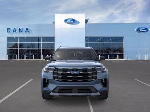 New 2026 Ford Explorer Active w/ Active Comfort Package image 6