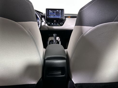 Used 2022 Toyota Corolla LE image 58