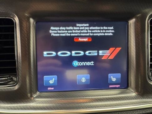 Used 2014 Dodge Charger SXT Plus image 17