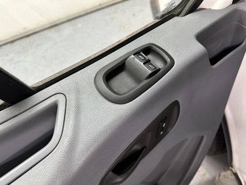 Used 2015 Ford Transit 250 130 Low Roof w/ Exterior Upgrade Package image 13