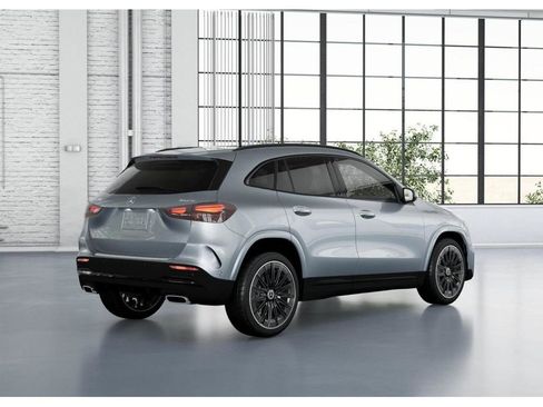 New 2026 Mercedes-Benz GLA 250 4MATIC image 21