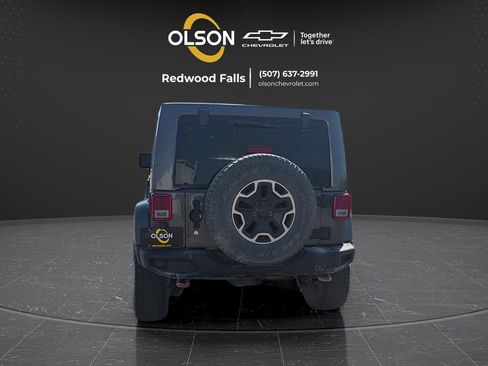 Used 2016 Jeep Wrangler Unlimited Rubicon AWD/4WD image 4