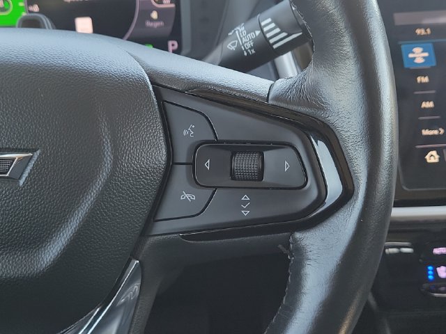 Used 2022 Chevrolet Bolt EUV Premier w/ Sun & Sound Package FWD image 24