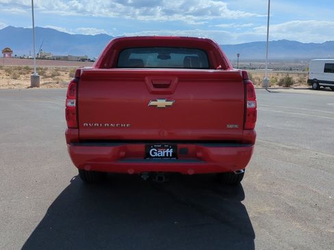Used 2008 Chevrolet Avalanche LT w/ LT Preferred Equipment Group AWD/4WD image 4