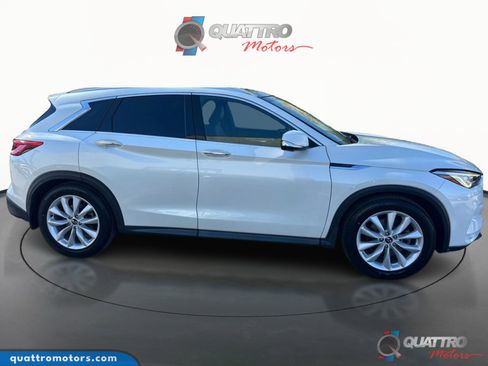 Used 2019 INFINITI QX50 Essential w/ Premium Heat Package image 8