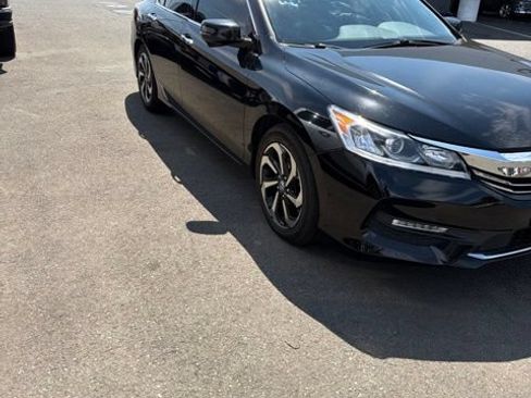 Used 2016 Honda Accord EX-L image 18