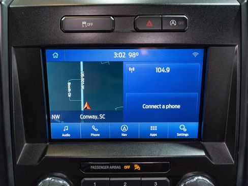 Used 2018 Ford F150 XL w/ Equipment Group 101A Mid AWD/4WD image 16