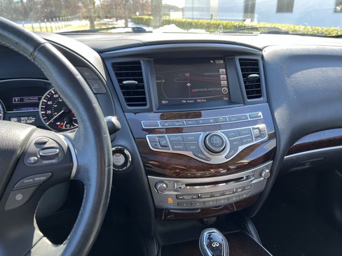 Used 2017 INFINITI QX60 Deluxe Technology AWD image 31