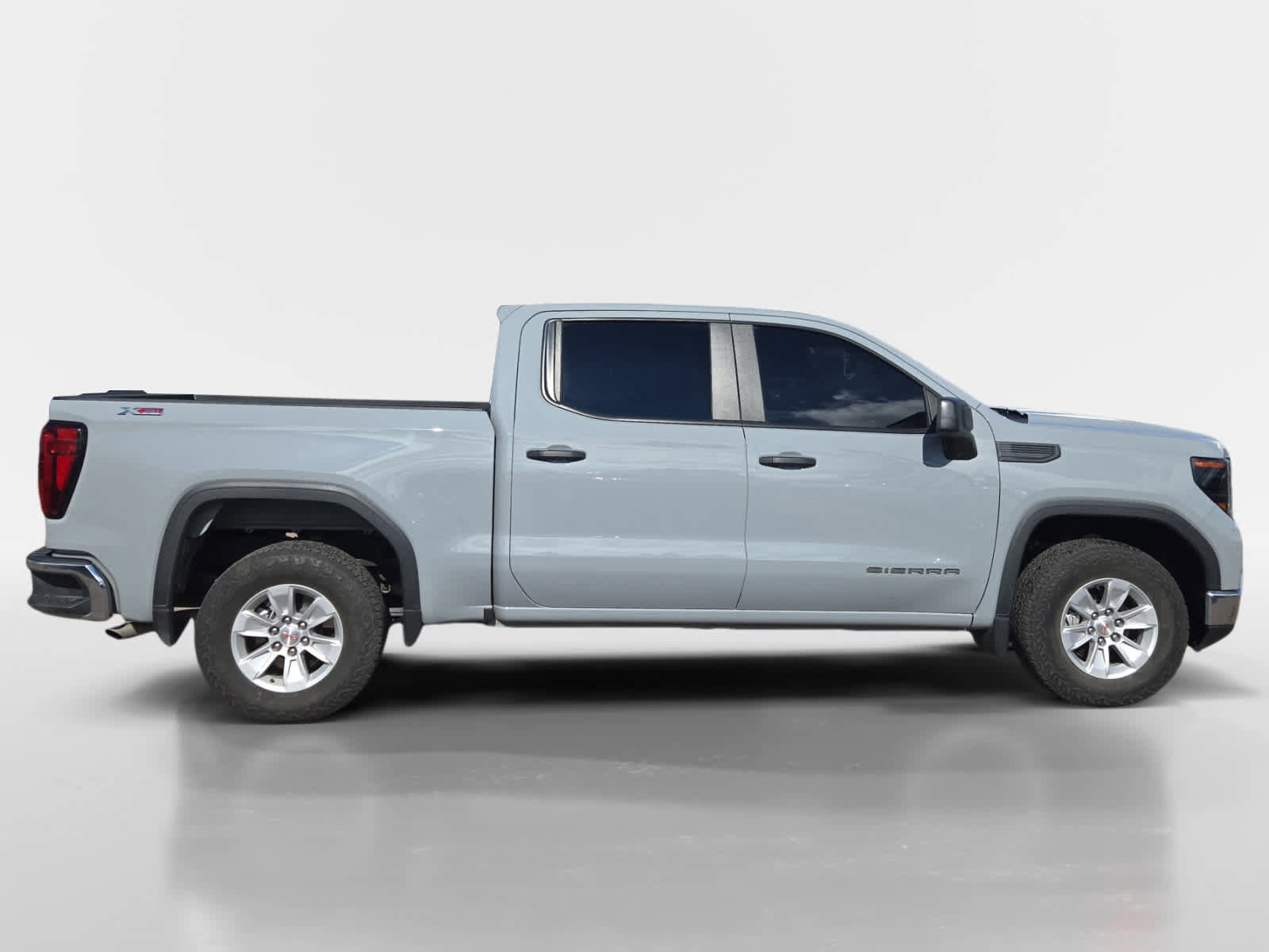 Used 2025 GMC Sierra 1500 Pro w/ Pro Value Package AWD/4WD image 6