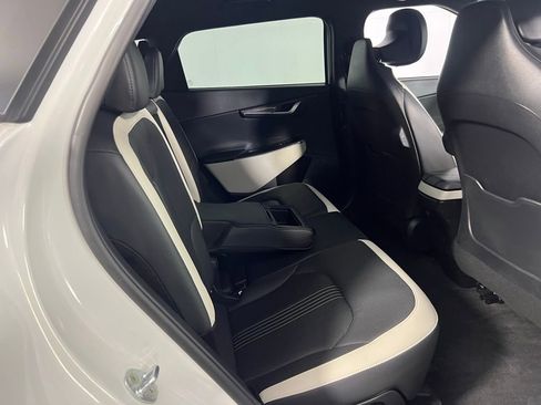 Used 2022 Kia EV6 GT-Line image 28